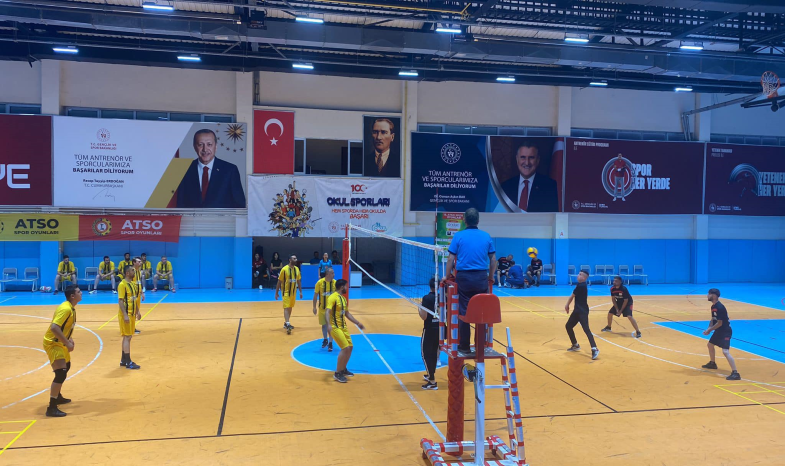 18. ATSO SPOR OYUNLARI VOLEYBOL MÜSABAKALARI BAŞLADI